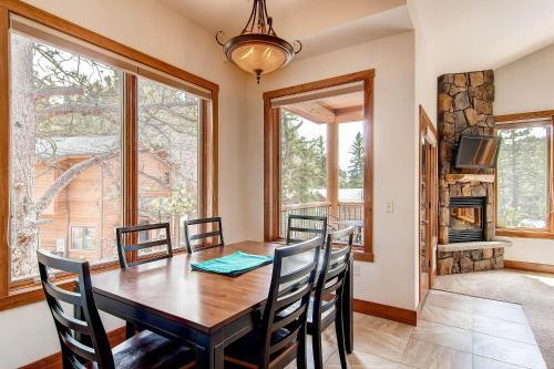 Villa Black Canyon Inn Unit H2
