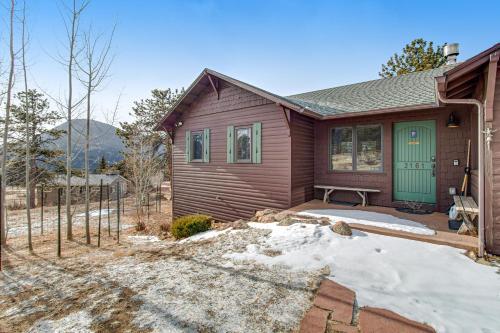Longs Peak Lookout Cabin