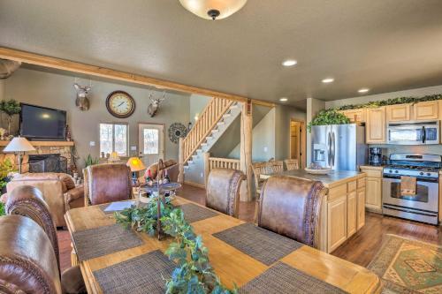 Inviting Lodge In Fairplay With Private Deck!