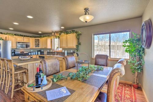 Inviting Lodge In Fairplay With Private Deck!