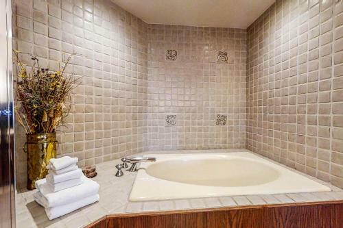 Elk Ridge Retreat