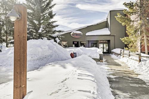 Fraser Townhome With Mtn Views - Ski, Swim, And Hike!