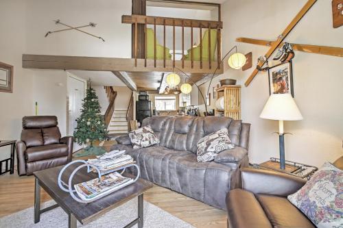 Fraser Townhome With Mtn Views - Ski, Swim, And Hike!