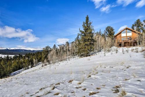 Rustic Backcountry Cabin With Views 1mi To Fairplay!