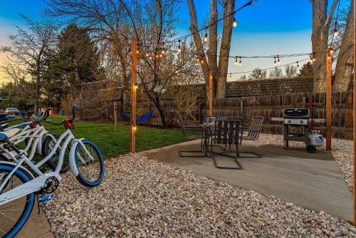 Hidden Gem Near Old Town, Bbq & Bikes!!