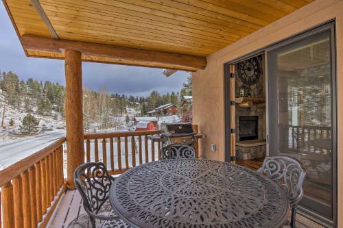 Fabulous Fraser Home With Hot Tub Walk To Wp Shuttle