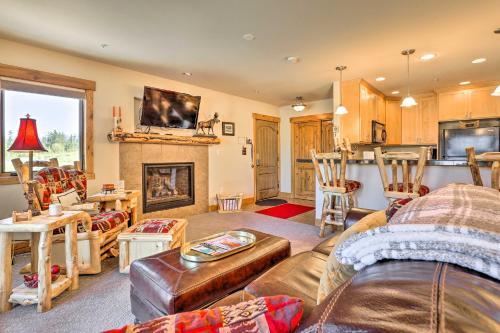 Apartamento Peaceful Fraser Condo With Patio - By Hiking Trails!