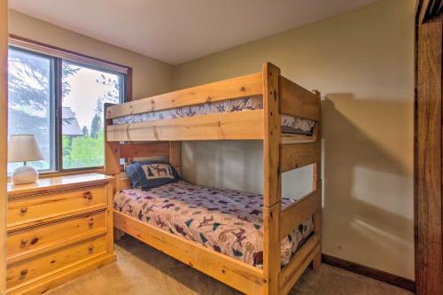 Sprawling Fraser Cabin With Hot Tub, Deck And Wifi!