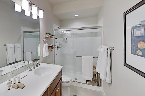 Rendezvous Colorado New-build - Private Hot Tub Condo