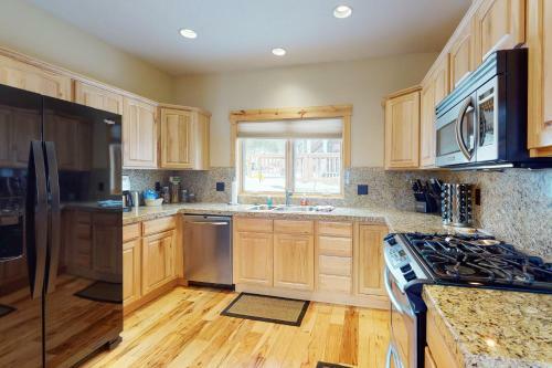 Spruce Ridge Retreat