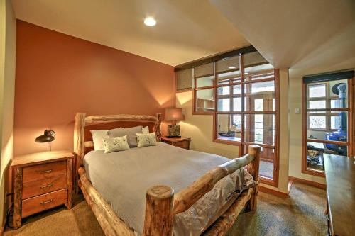 Apartamento Central Frisco Creekside Condo With Hot Tub Access!