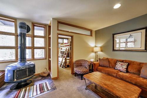 Apartamento Central Frisco Creekside Condo With Hot Tub Access!