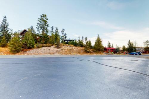 Pitkin Townhome B1