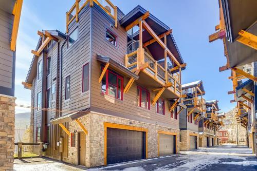Estates On Galena #8 Townhouse