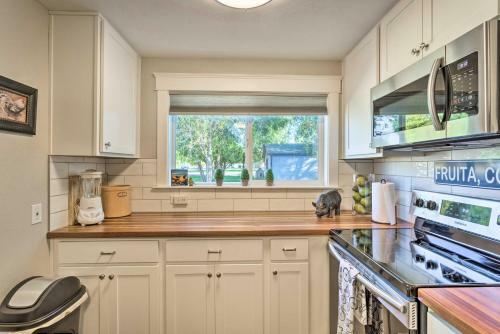 Updated Fruita Cottage - 1 Block To Downtown!