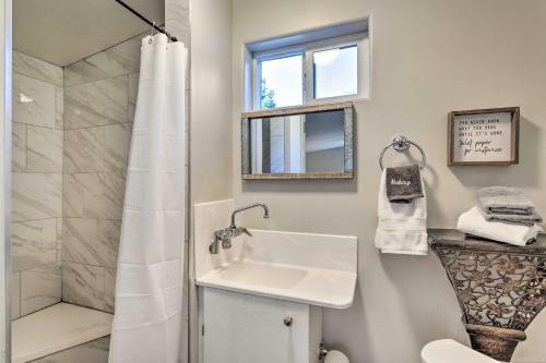 Updated Fruita Cottage - 1 Block To Downtown!