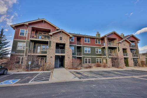 Lodge At Ten Mile