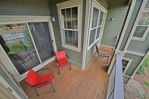 Lodge At Ten Mile