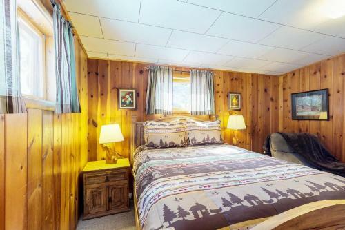 Naughty Pine Cabin