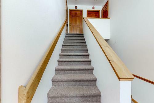 Riverview Condo #2