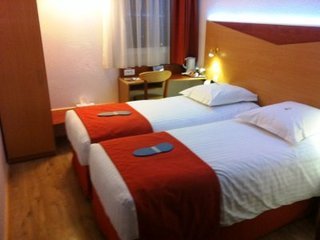 Hotel Kyriad Nice Centre Port
