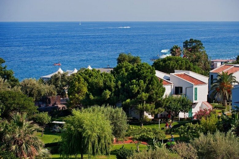 Atahotel Naxos Beach Resort