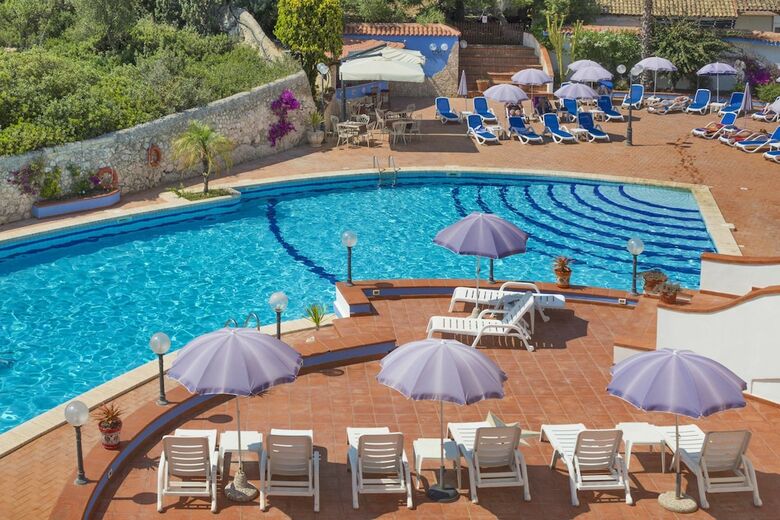 Grand Hotel Villa Politi