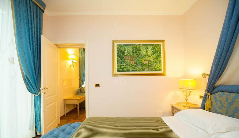 Grand Hotel Villa Politi