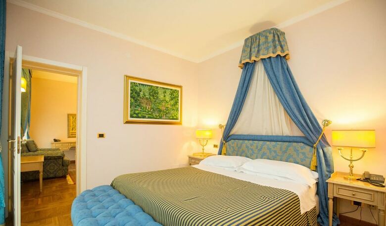 Grand Hotel Villa Politi