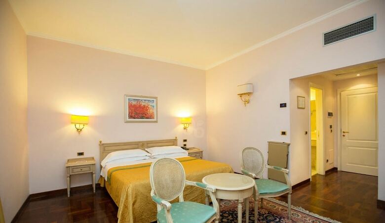 Grand Hotel Villa Politi