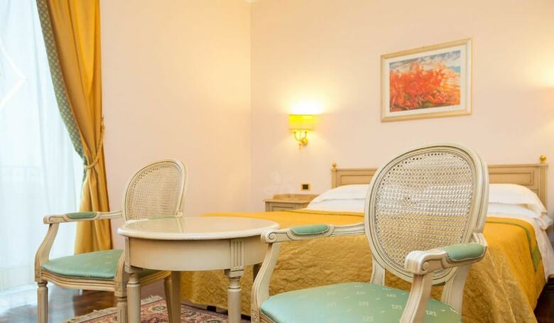 Grand Hotel Villa Politi