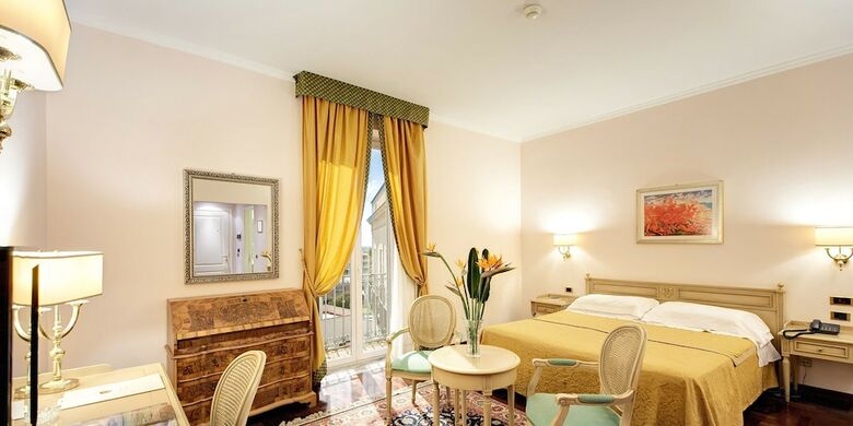 Grand Hotel Villa Politi