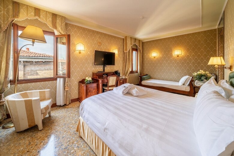 Hotel Colombina