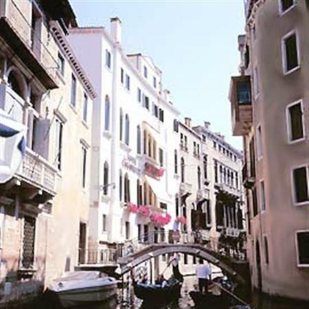 Hotel Colombina