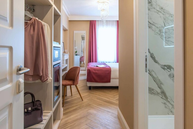 The Boutique Hotel