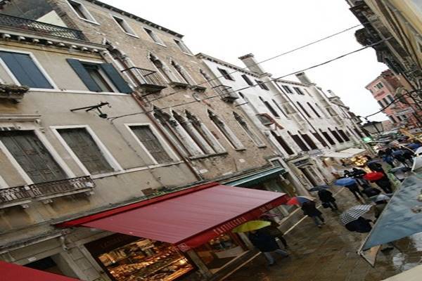 Hotel Zecchini(.)
