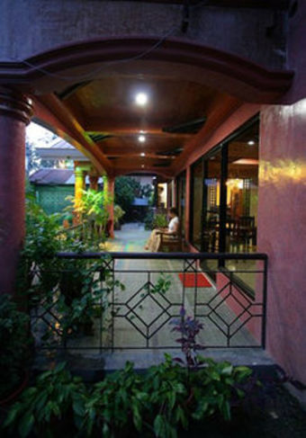 Posada Coco Grove Tourist Inn