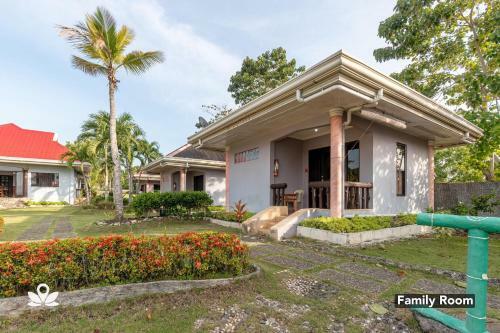 Hotel Hidden Coral Diver's Club And Resort