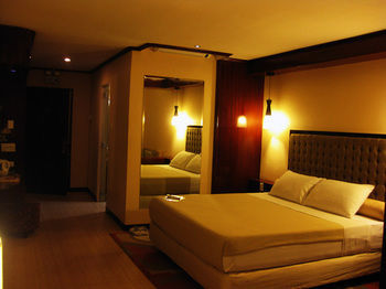Dulcinea Hotel And Suites
