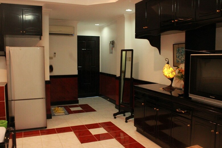 Green One Hotel