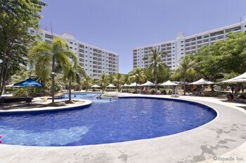 Hotel Jpark Island Resort & Waterpark Cebu