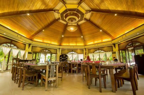 Villa Cintai Corito's Garden