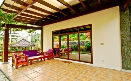 Villa Cintai Corito's Garden