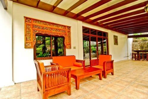 Villa Cintai Corito's Garden