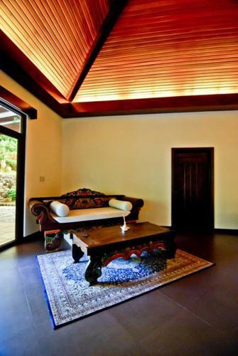 Villa Cintai Corito's Garden