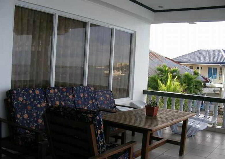 Hotel Kontiki Marina
