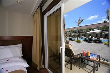 Hotel Sheridan Beach Resort & Spa