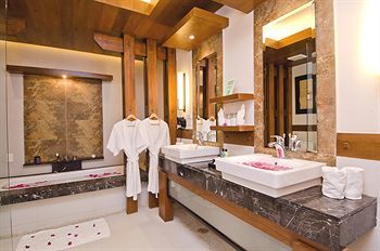 Hotel Sheridan Beach Resort & Spa