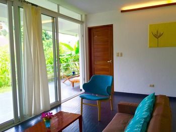 Marpas Apartments