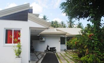 Marpas Apartments